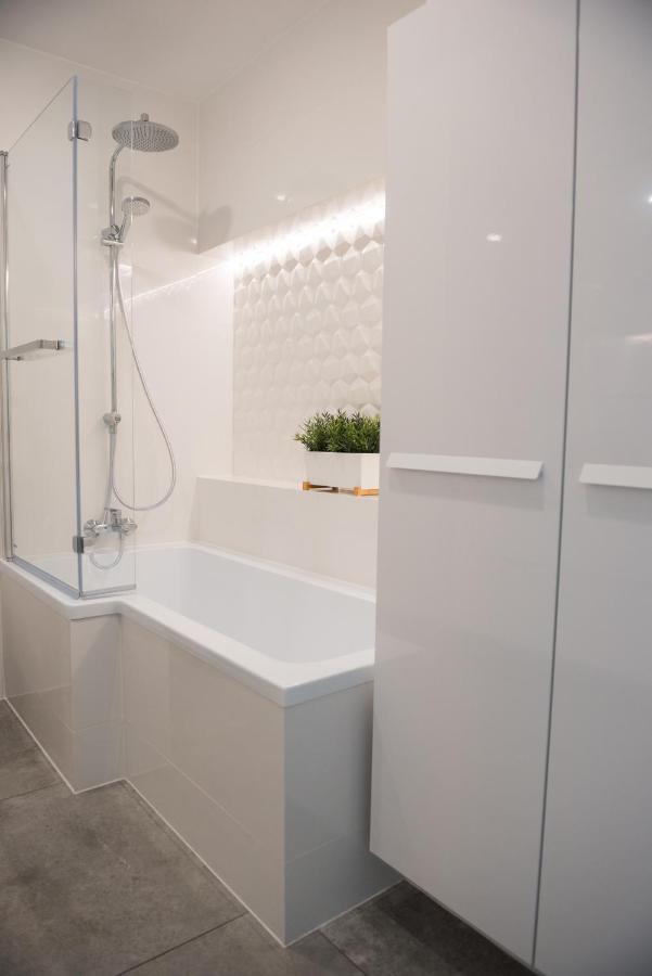 Apartament Bulgarska 60M2-3 Pokoje-Piekny Widok-13 Pietro 24H Check In Πόζναν Εξωτερικό φωτογραφία